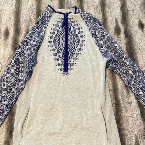 Athleta Sweaters - Athleta 1/4 zip Royal and Gray Sweater XL
